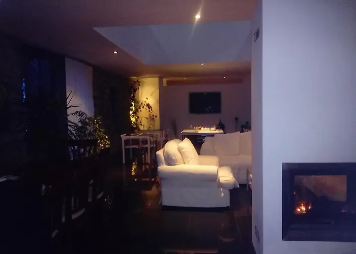 Frühstückspension Augherea House 3*